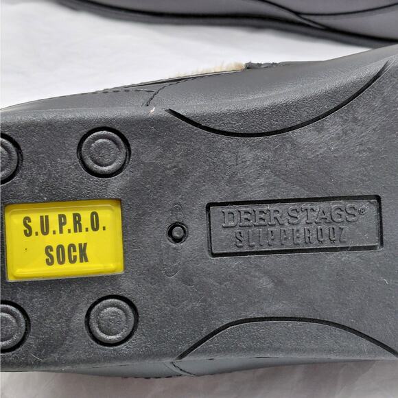 Deer Stags Slipperooz Black Faux Leather Slippers Mens 12M Indoor Outdoor Loafer - Picture 9 of 11